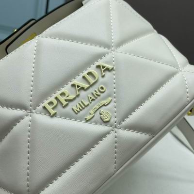 Prada 66200 21x18x10cm ww (23)