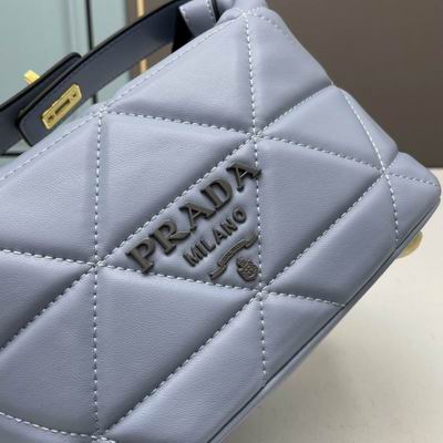 Prada 66200 21x18x10cm ww (31)