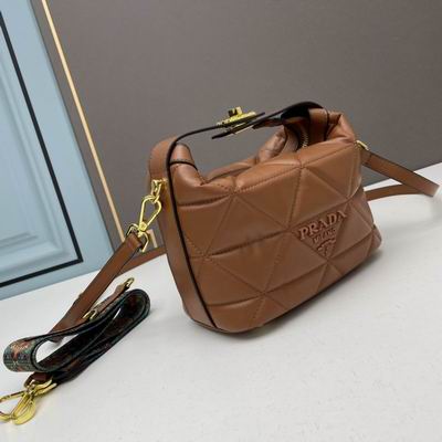 Prada 66200 21x18x10cm ww (36)