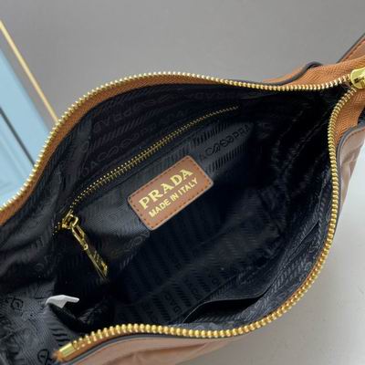 Prada 66200 21x18x10cm ww (40)