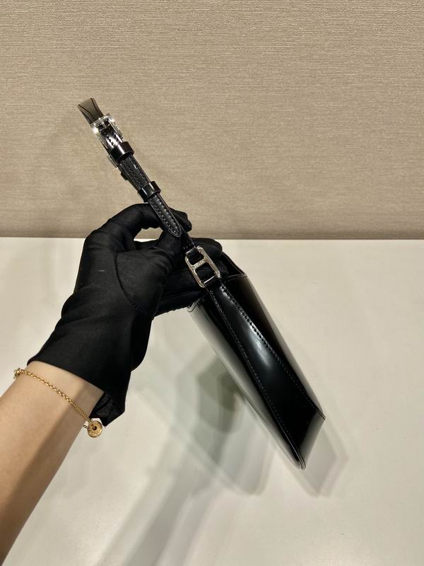 Prada Cleo 1BC169亮面22x18.5x4.5cm AP (5)