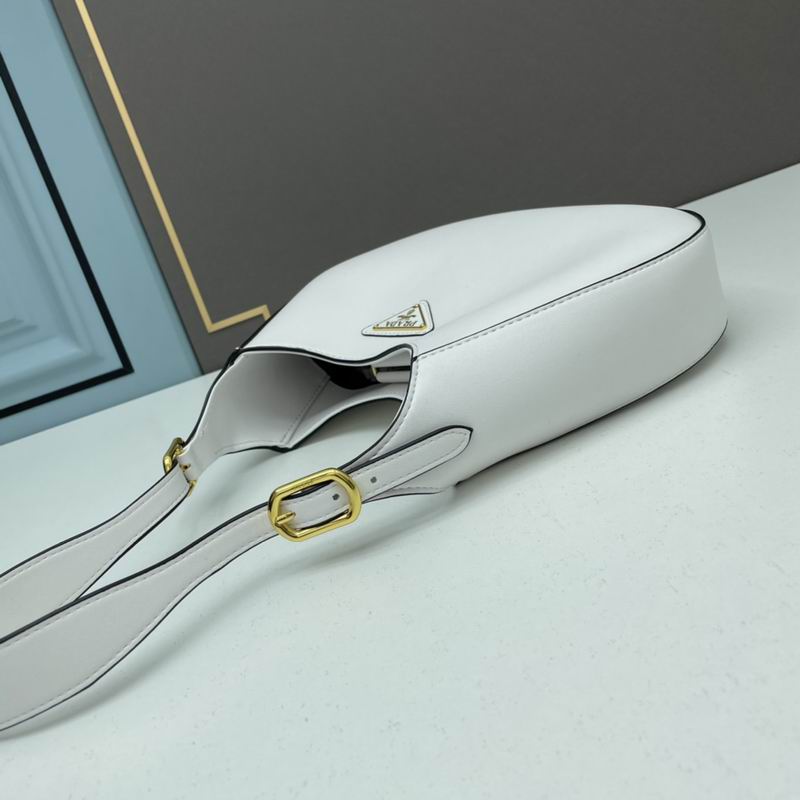 Prada Cleo 27x19x5cm ww2色 (3)