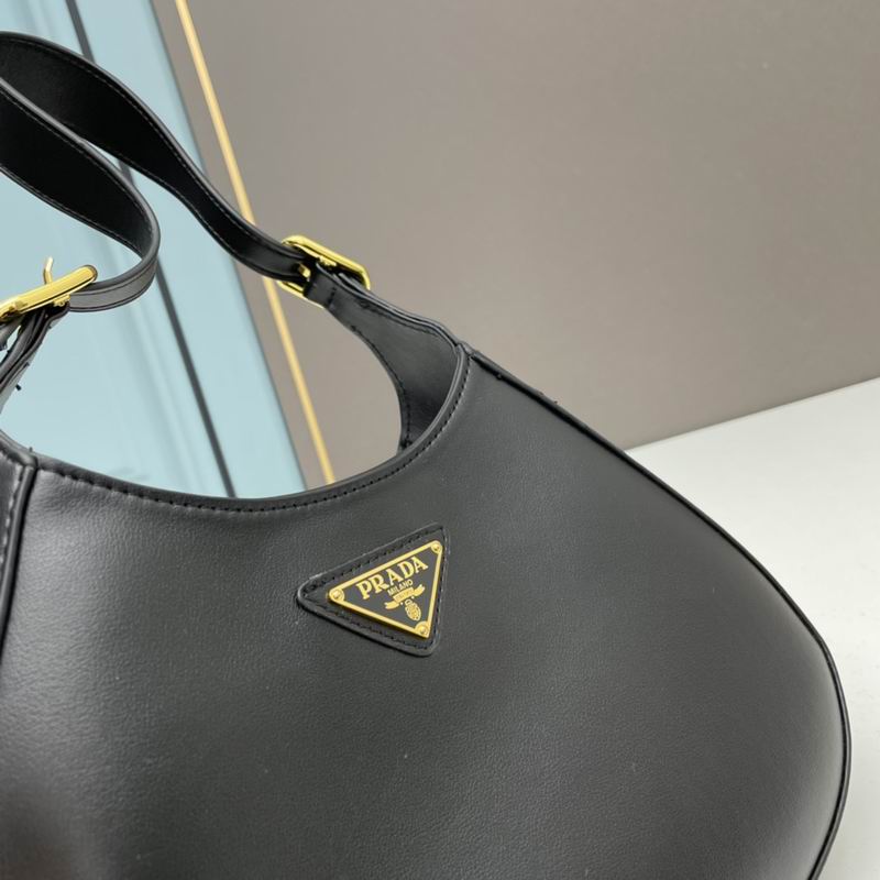 Prada Cleo 27x19x5cm ww2色 (9)