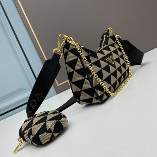 Prada Hobo 22x12x6cm ww (4)