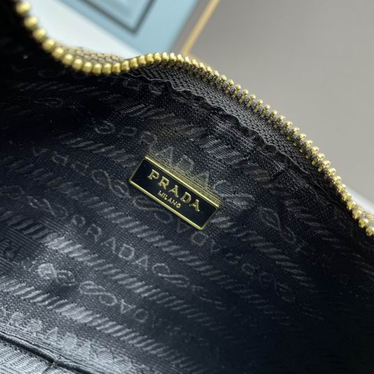 Prada Hobo 22x12x6cm ww (7)
