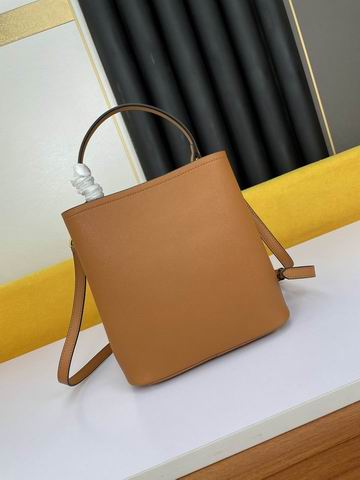 Prada Saffiano 1BA213 23x13x22cm ww (35)