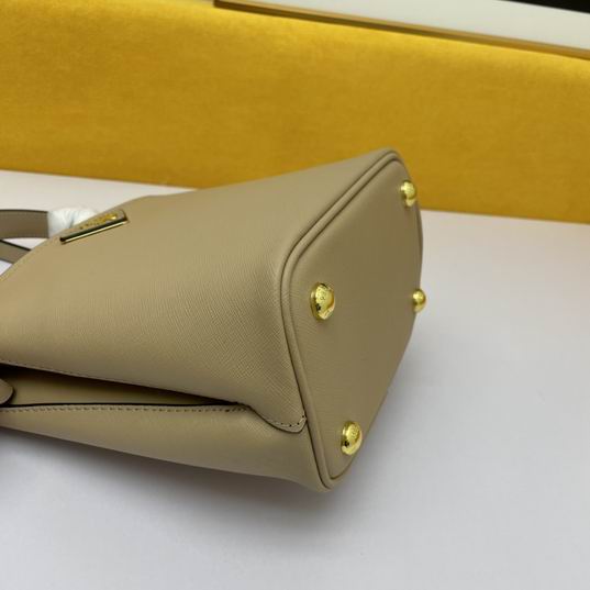 Prada Saffiano 1BA219 21x11x18cm ww (36)