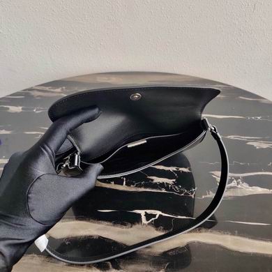 Prada cleo 1BD311 23×18×2.5 (16)