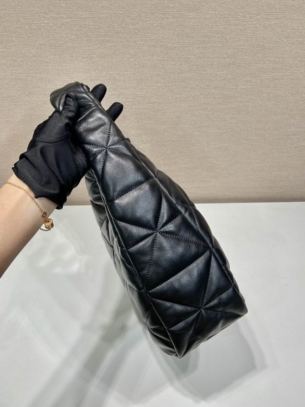 Prada hobo 1BC183 40x27x11.5cm AP (5)