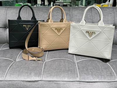Prada tote 1BA379 30x23x9cm AP (1)