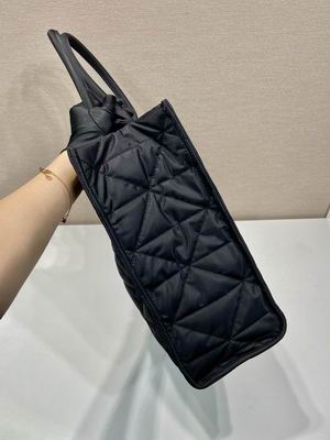 Prada tote 2VG096 45x34x15cm AP (2)