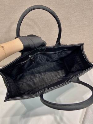 Prada tote 2VG096 45x34x15cm AP (8)