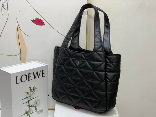 Prada tote 33x26x10cm CN (4)