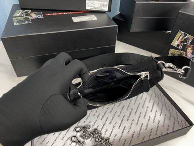 Re-Edition BS1BH204 22X12X6 (4)