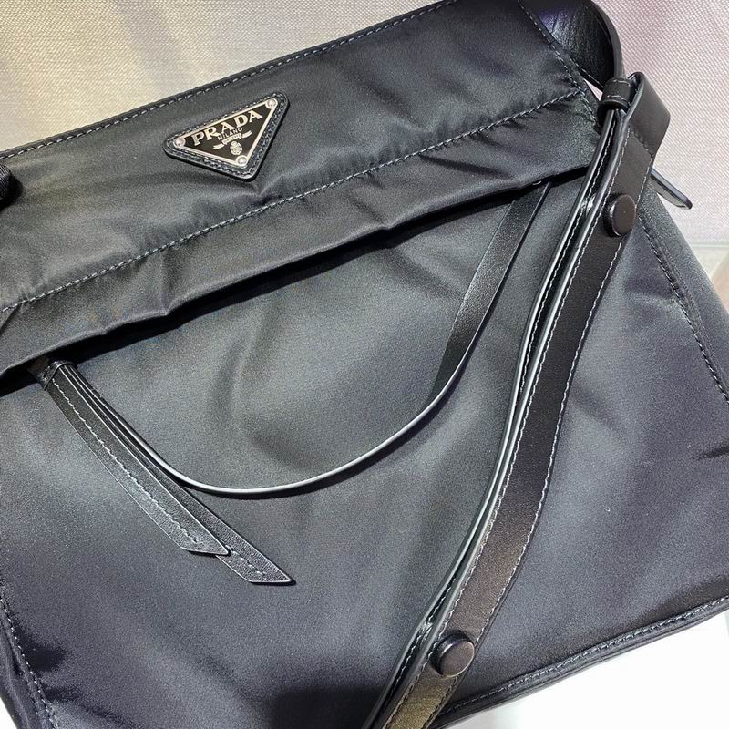 Re-Nylon 1BC308 28x26x14cm ap 12 (8)