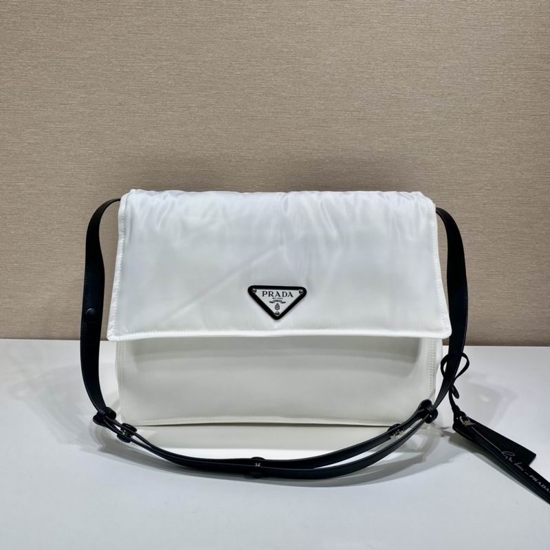 Re-Nylon 1BD256 36x28x14 ap 19 (11)