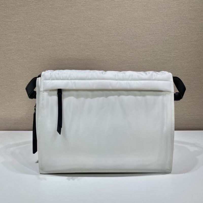 Re-Nylon 1BD256 36x28x14 ap 19 (12)