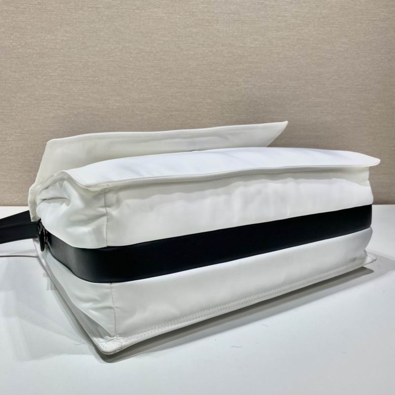 Re-Nylon 1BD256 36x28x14 ap 19 (16)