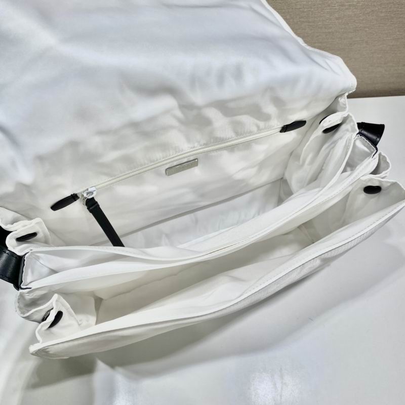 Re-Nylon 1BD256 36x28x14 ap 19 (17)