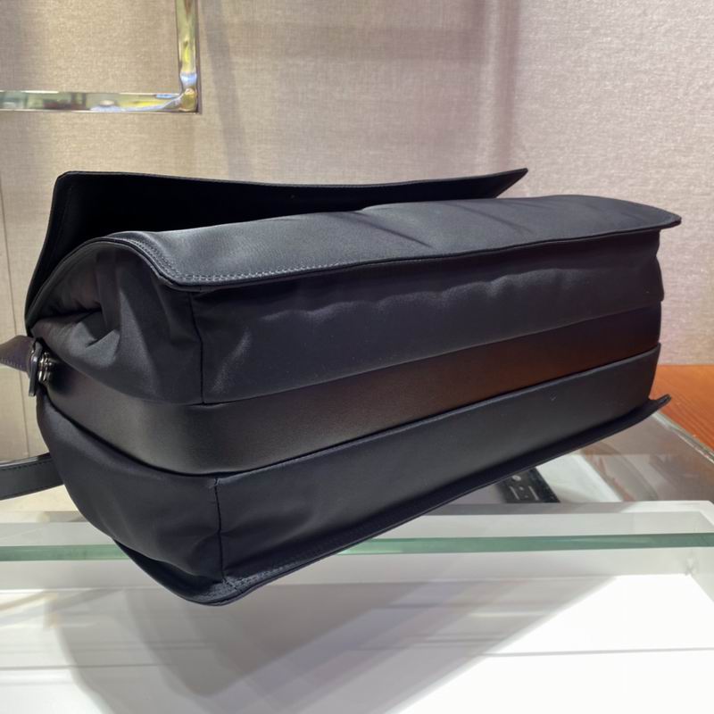 Re-Nylon 1BD256 36x28x14 ap 19 (4)