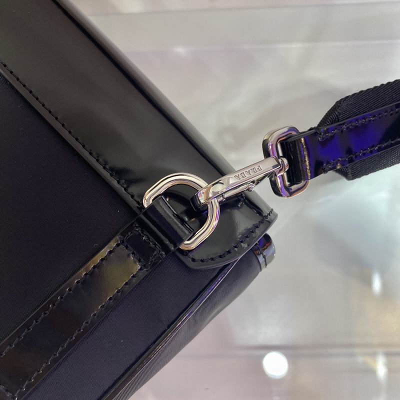 Re-Nylon 2VD044 20x15.5x4cm ap 18 (8)