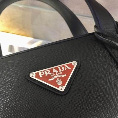 Re-Nylon 2VE368 36x28x4cm ap 33 (17)