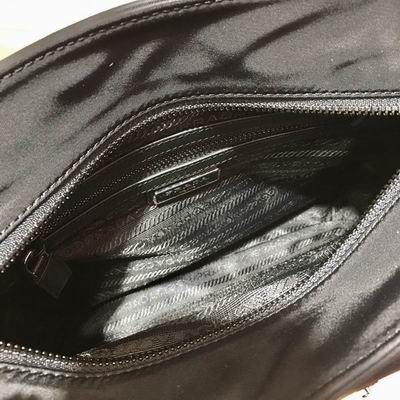 Re-Nylon 2VH110 25x22x7cm ap 12 (8)