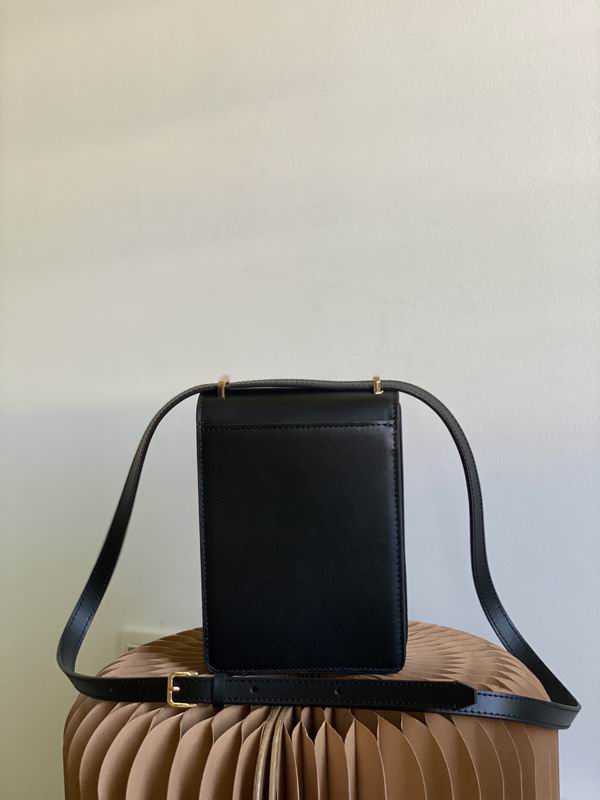 Robin 2211 13.5x4.5x19cm yz 02 (3)