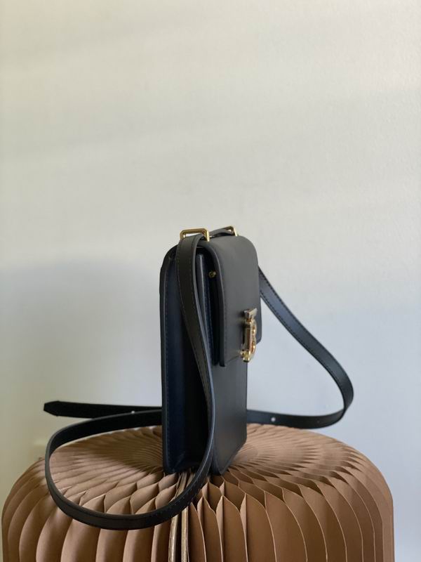 Robin 2211 13.5x4.5x19cm yz 02 (5)