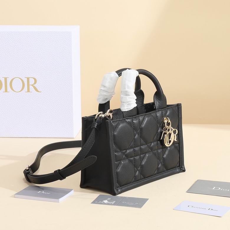 S5573OWHP_M56U 21.5X13X7.5cm XM 2