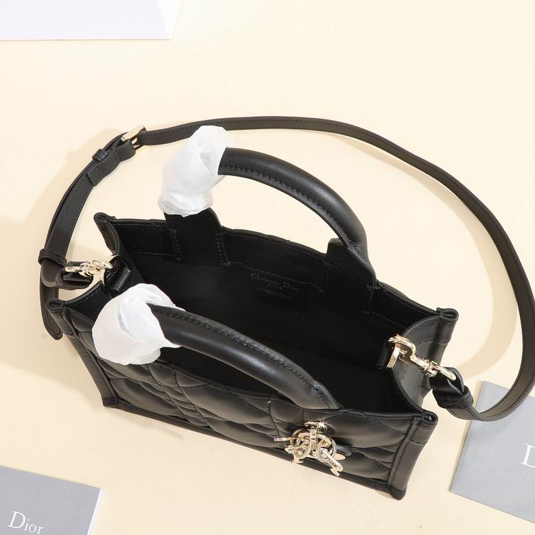 S5573OWHP_M56U 21.5X13X7.5cm XM 6