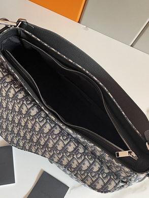 Saddle 40X29.5X14.5cm 070701 WP (8)