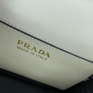 Saffiano 2129 21X14X6.5cm YW (40)