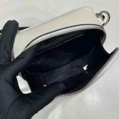 Saffiano 2VH154 19x16x5.5cm ap 04 (9)