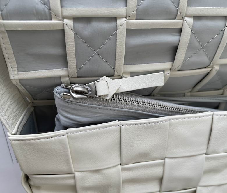 The Stretch 27x10x18cm BG (5)