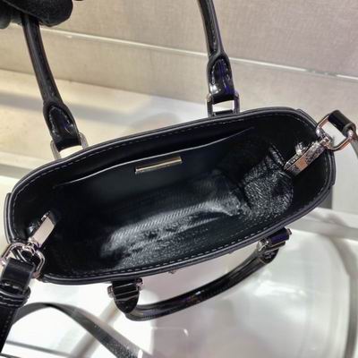 Tote 1BA331 15x17.5x5cm ap 13 (10)