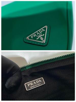 Triangle 1NE039 26x14x5cm ap 05 (19)