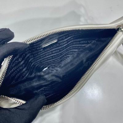 Triangle 1NE039 26x14x5cm ap 05 (22)