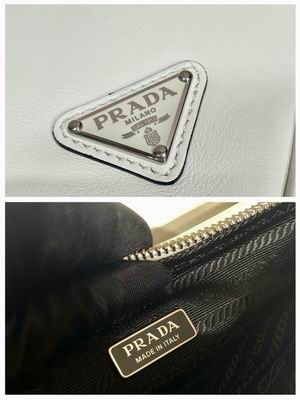 Triangle 1NE039 26x14x5cm ap 05 (28)