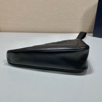 Triangle 1NE039 26x14x5cm ap 05 (31)