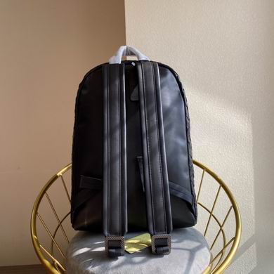 VS102 28.5X43X16cm WP (3)