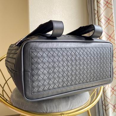 VS105 35X43X15cm WP (4)