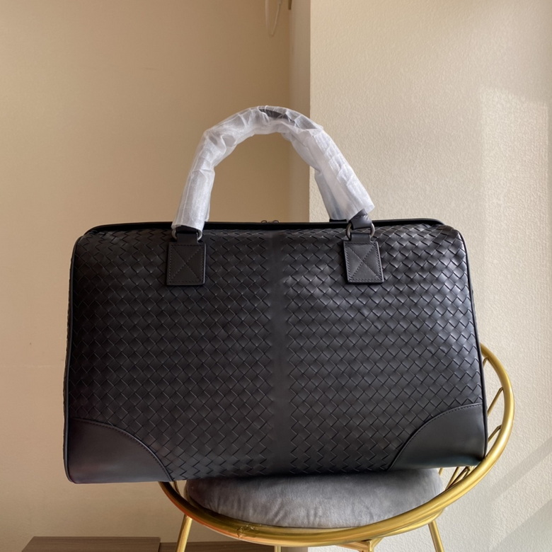 VS688 46X28X24cm WP (3)