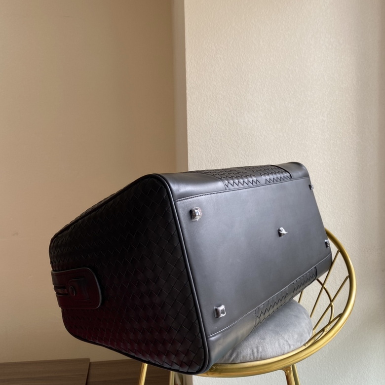 VS688 46X28X24cm WP (5)