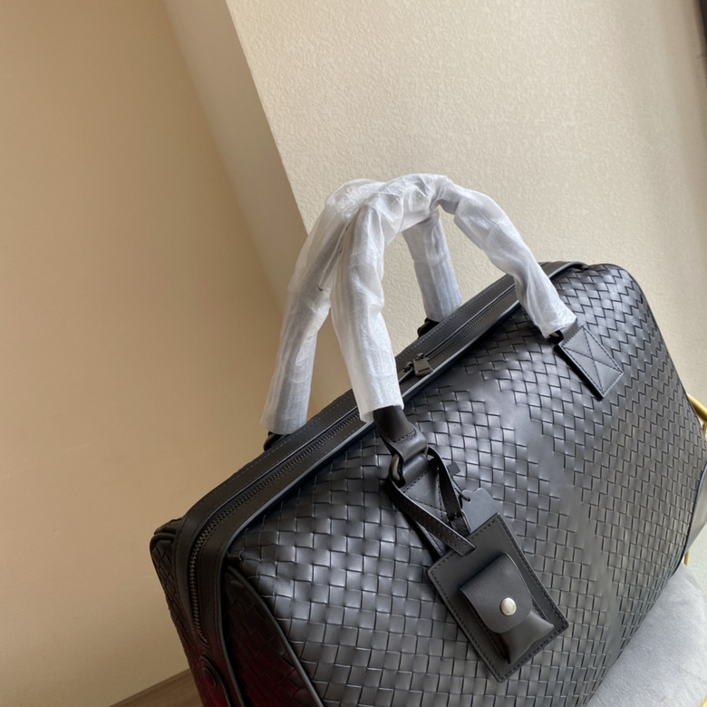 VS688 46X28X24cm WP (6)