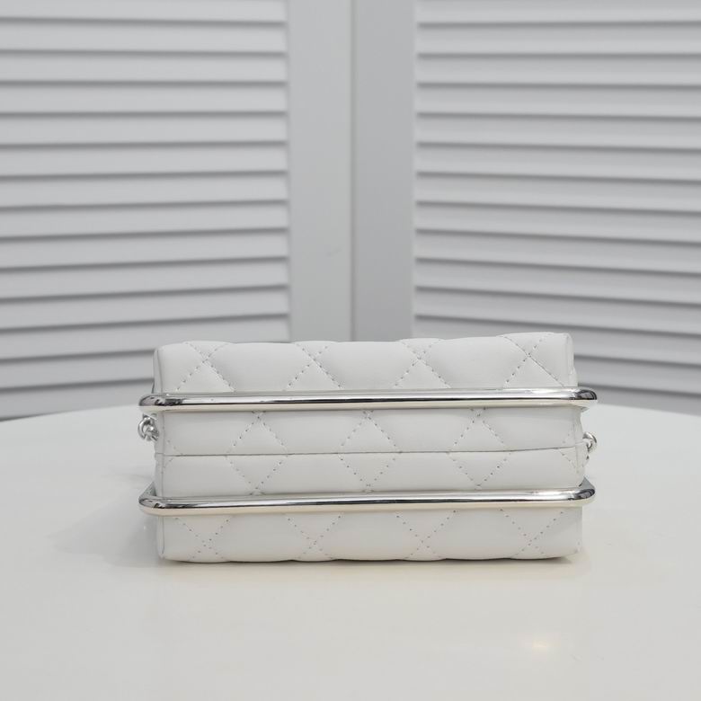 WO219152 18X19.5X8.5 (13)