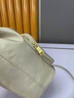 WW1BH038 18X23X12 (23)