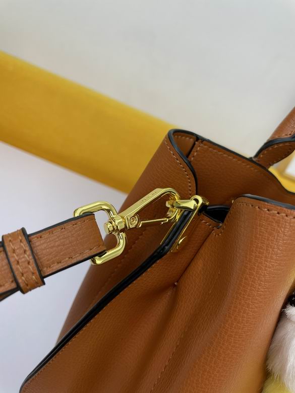 WW5002棕 30X22X13 (7)