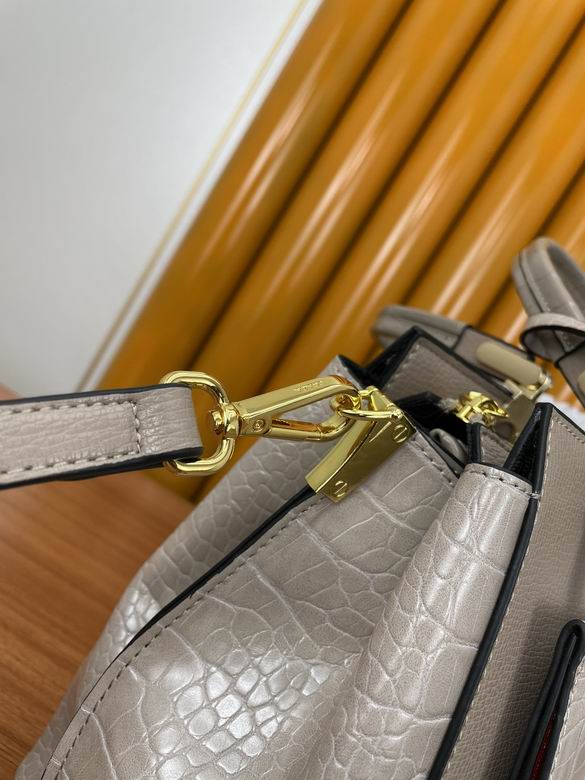 WW66196 30X23X13 (32)