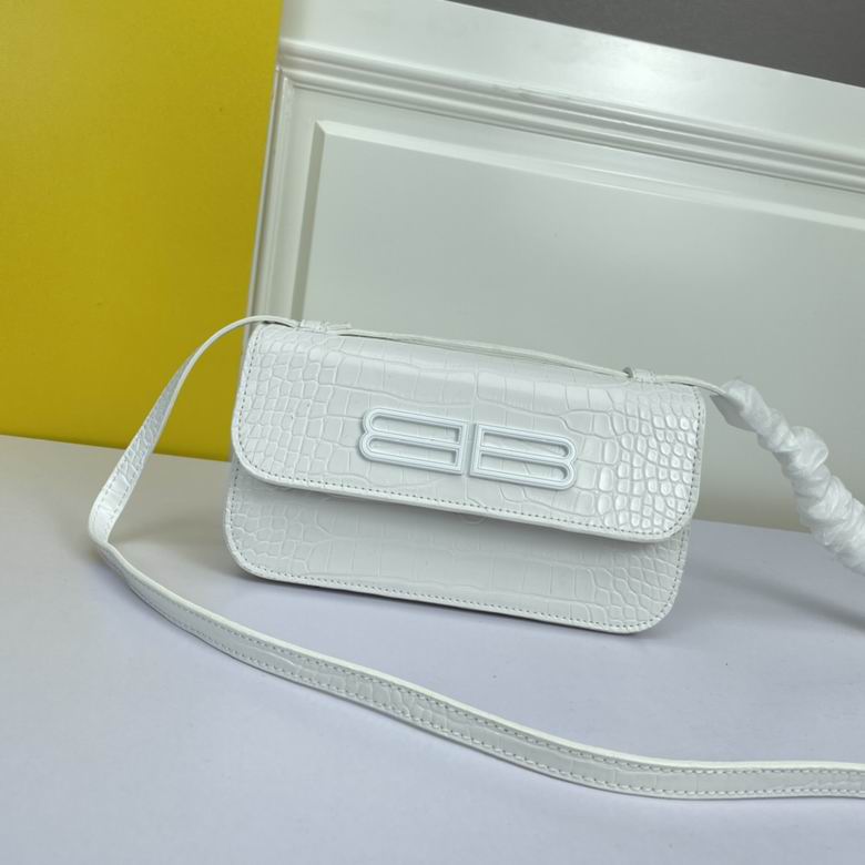 WW674293 23X13X6 (17)